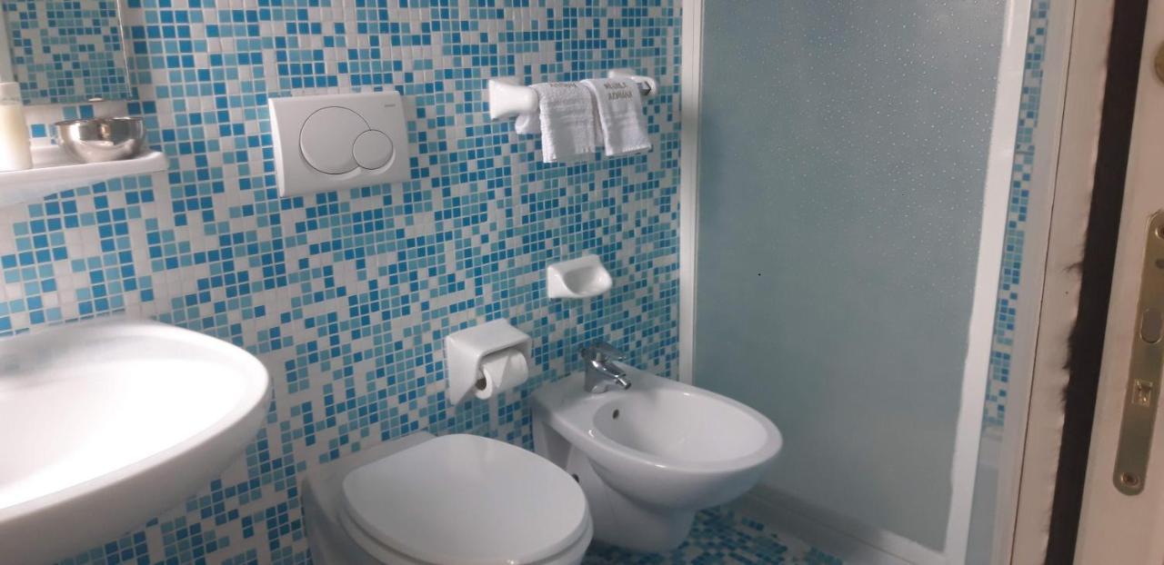 Vegan B&B Meuble Adriana Sirmione Exterior photo